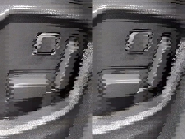 Thumbnail: 2025 Mazda CX-5 - 18