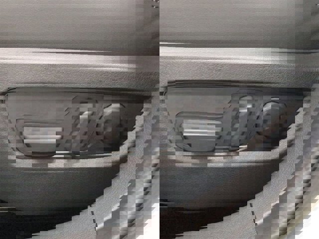 Thumbnail: 2025 Mazda CX-30 - 18