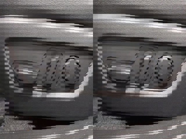 Thumbnail: 2026 Mazda CX-50 - 18