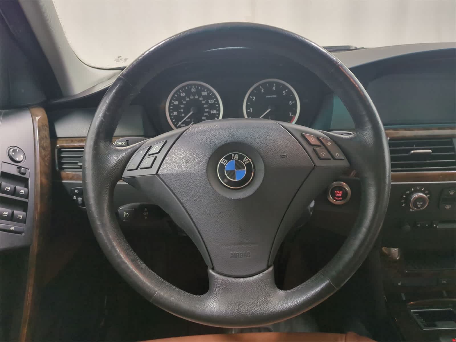 Thumbnail: 2006 BMW 5 Series - 25
