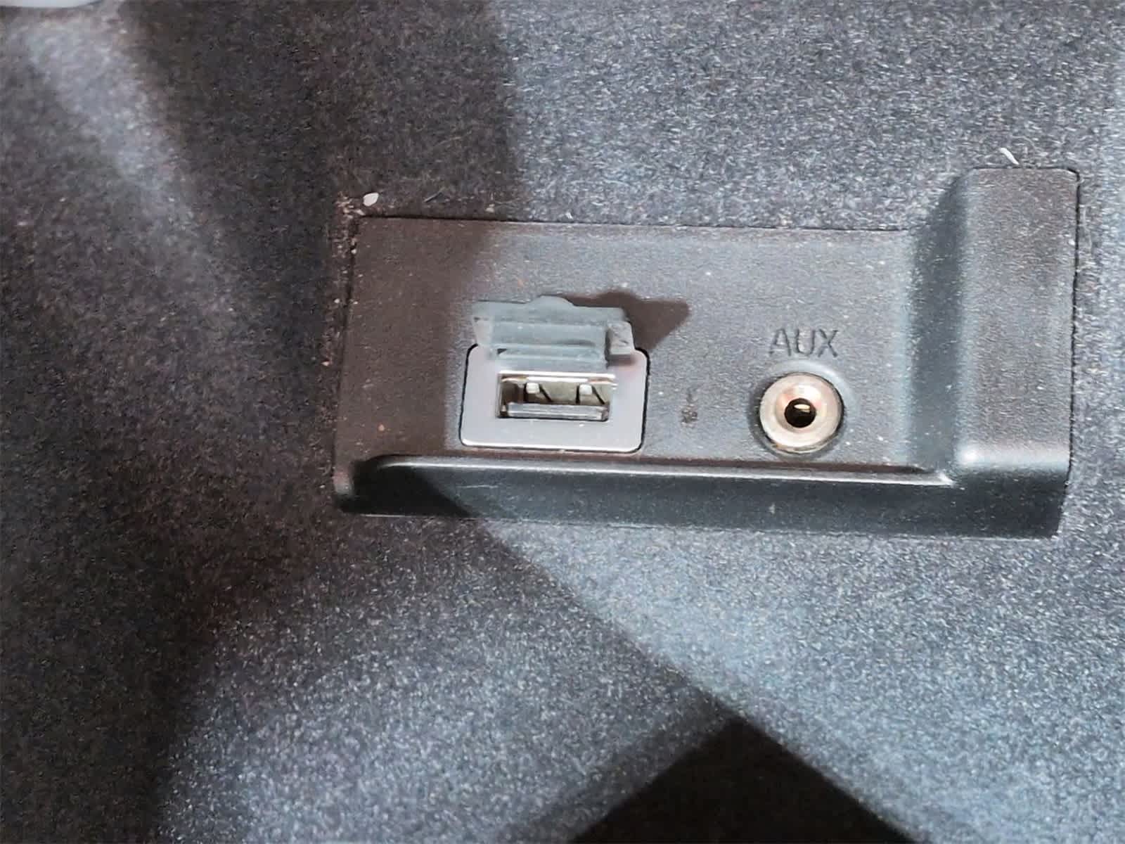 Thumbnail: 2017 Volvo S60 - 33