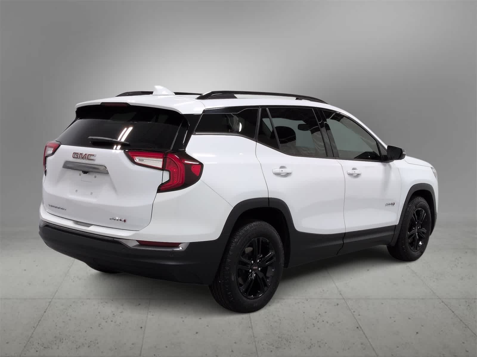 Thumbnail: 2022 GMC Terrain - 8