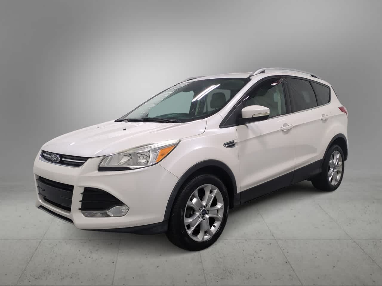Thumbnail: 2015 Ford Escape - 4