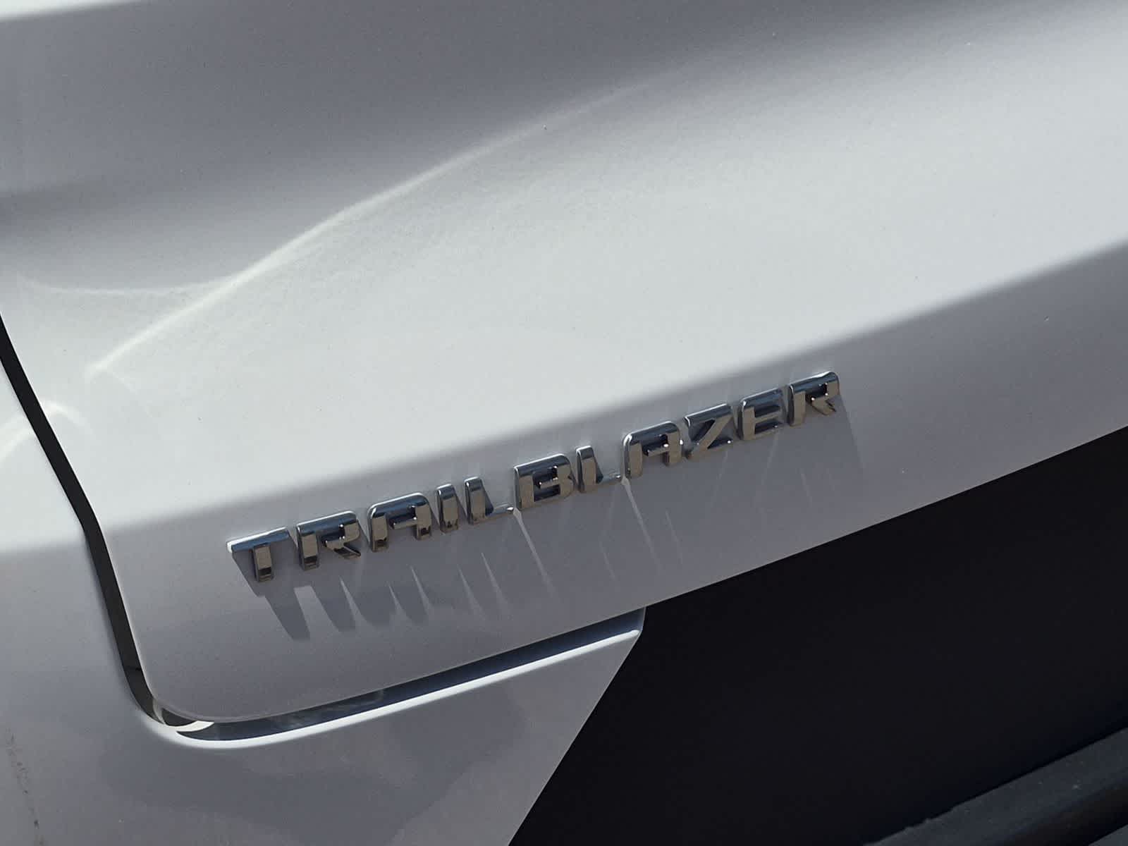 Thumbnail: 2023 Chevrolet TrailBlazer - 13