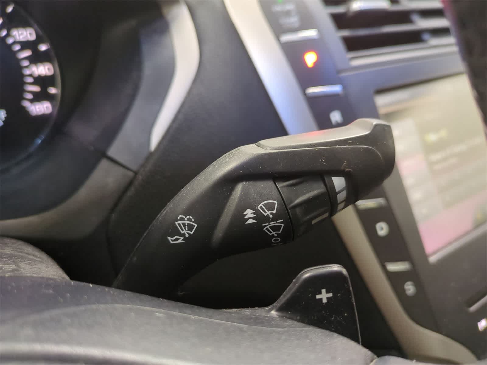 Thumbnail: 2016 Lincoln MKZ - 28