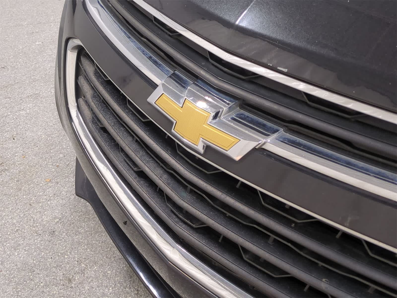 Thumbnail: 2015 Chevrolet Cruze - 12