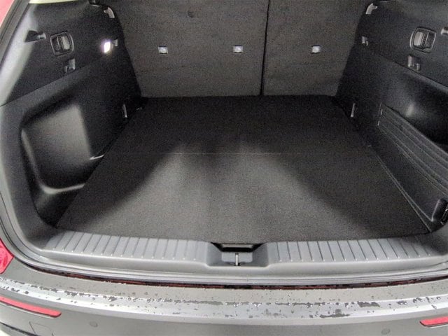 Thumbnail: 2026 Mazda CX-50 - 37