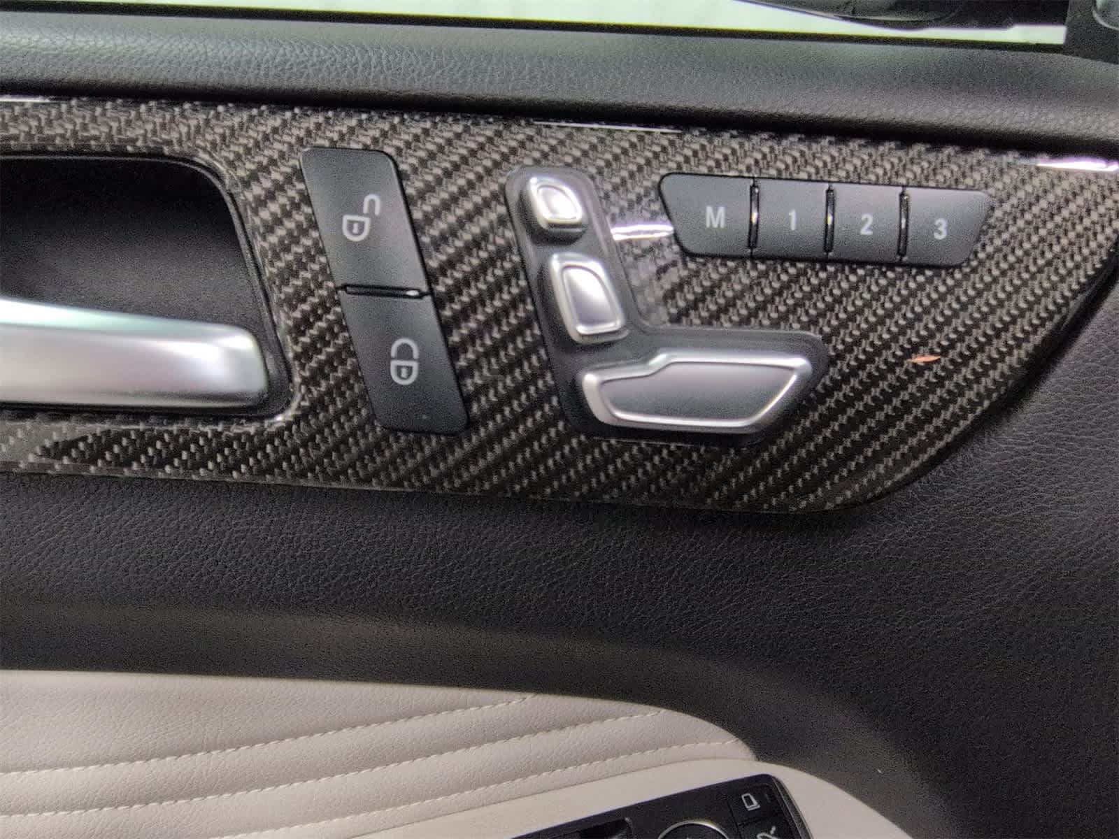 Thumbnail: 2019 Mercedes-Benz GLE - 18