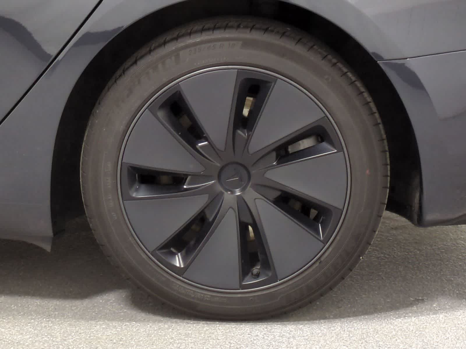 Thumbnail: 2025 Tesla Model 3 - 12