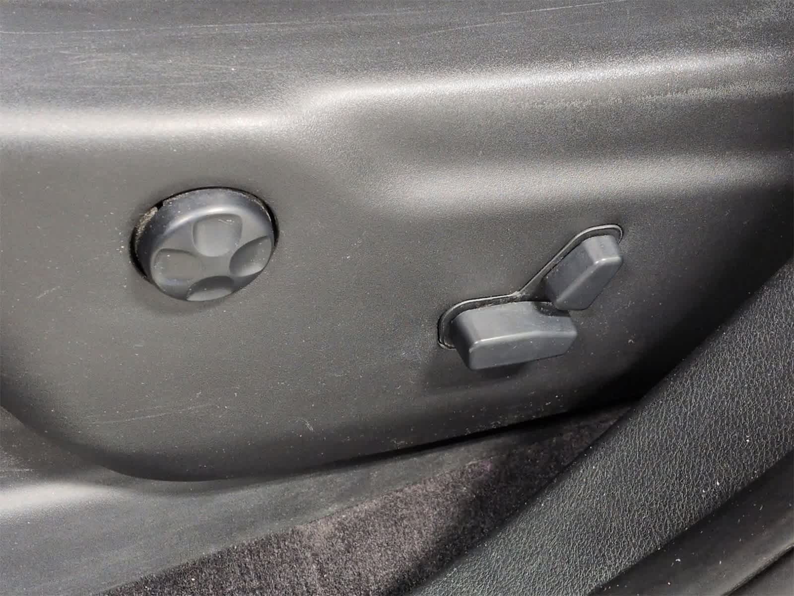 Thumbnail: 2018 Dodge Durango - 18