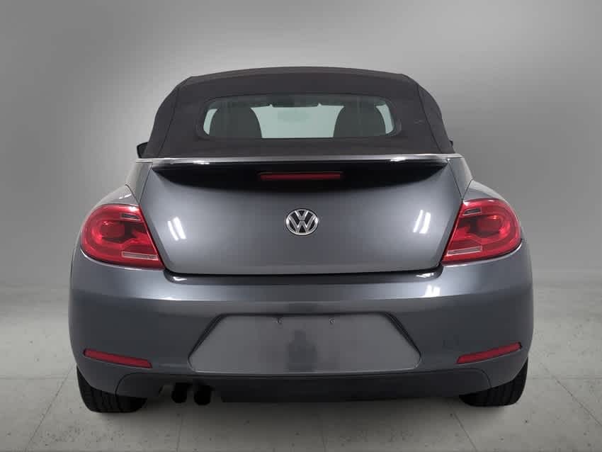Thumbnail: 2014 Volkswagen Beetle - 11