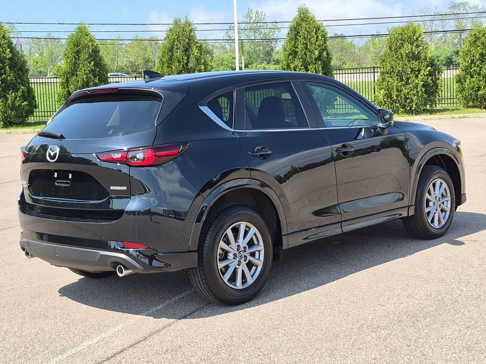 Thumbnail: 2025 Mazda CX-5 - 8