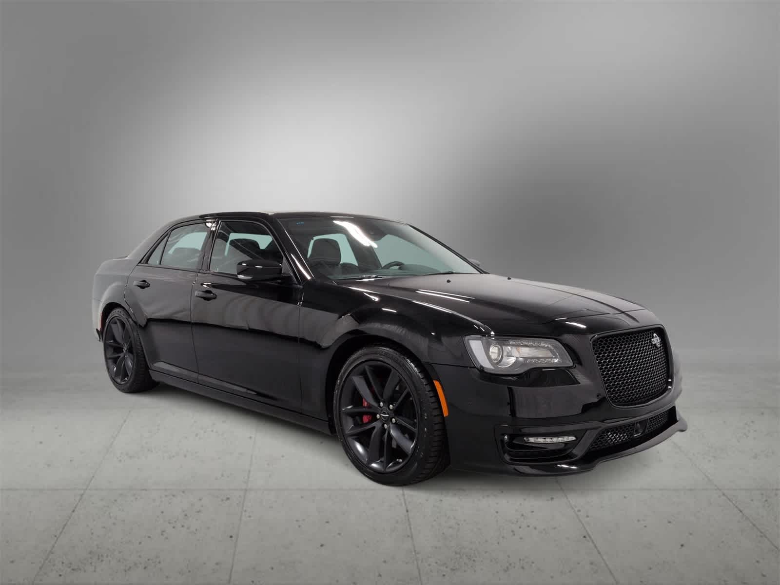 Thumbnail: 2023 Chrysler 300 - 2