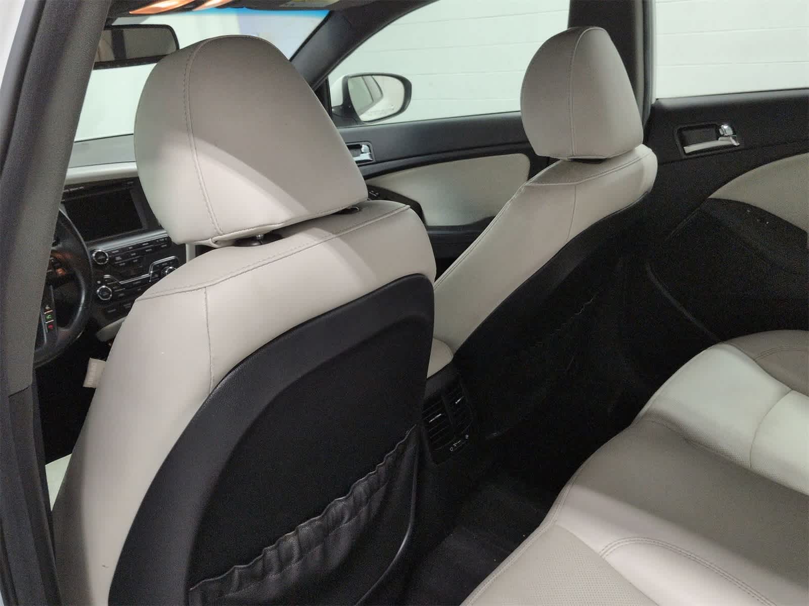 Thumbnail: 2013 Kia Optima - 19
