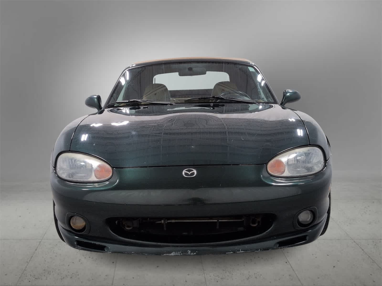 Thumbnail: 2000 Mazda MX-5 Miata - 3