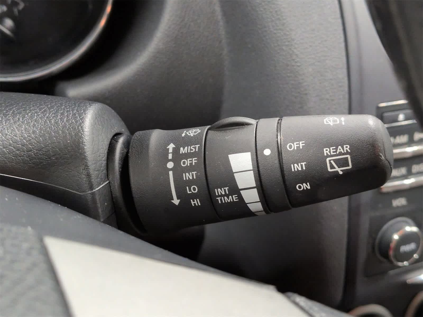 Thumbnail: 2013 Nissan Rogue - 26