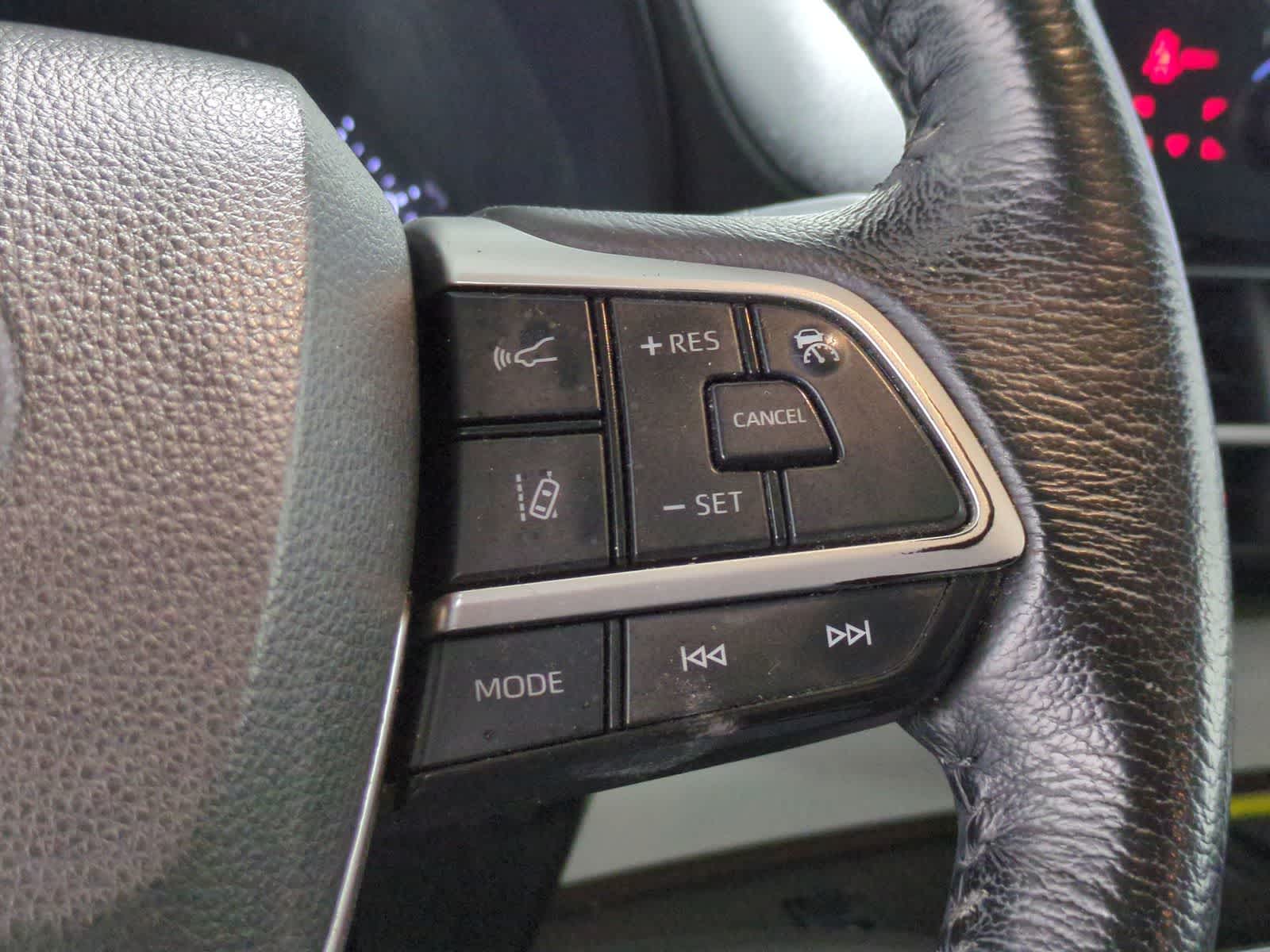 Thumbnail: 2021 Toyota Sienna - 34