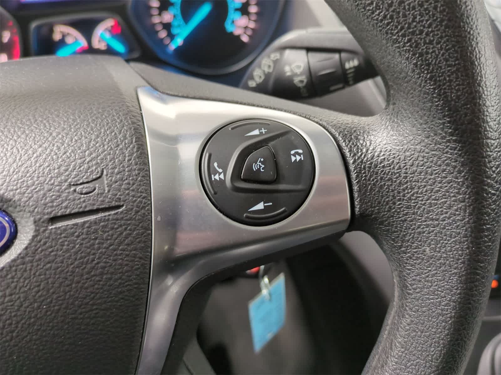 Thumbnail: 2015 Ford Escape - 25