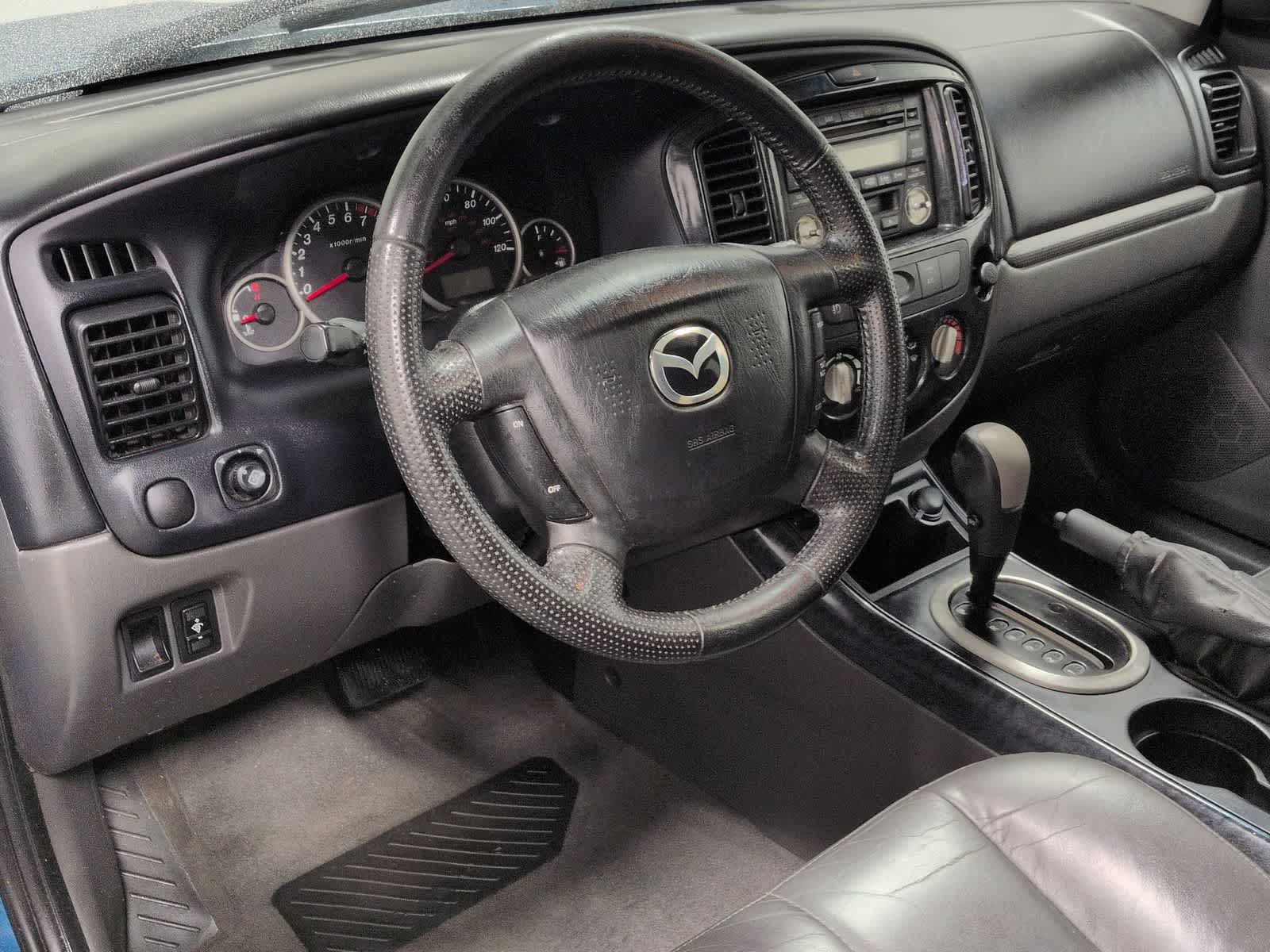 Thumbnail: 2005 Mazda Tribute - 10
