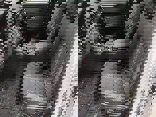 Thumbnail: 2026 Mazda CX-50 - 17