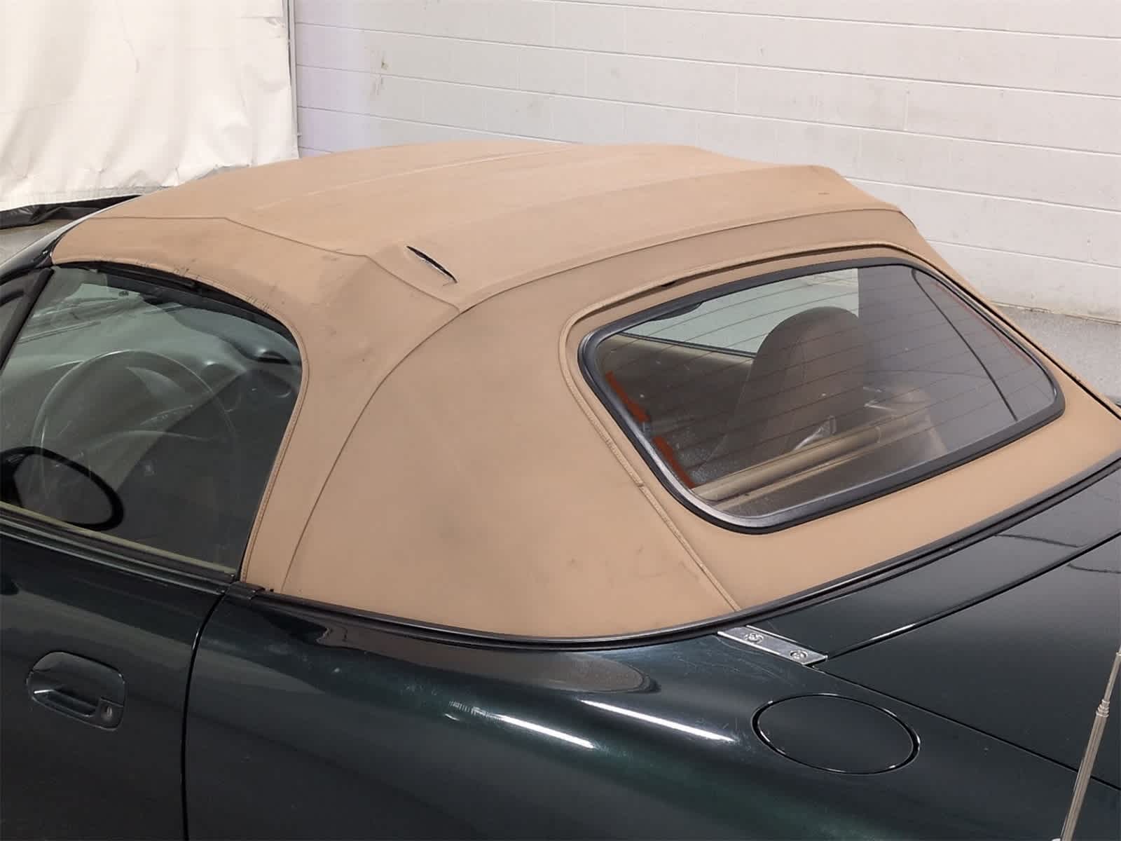Thumbnail: 2000 Mazda MX-5 Miata - 11