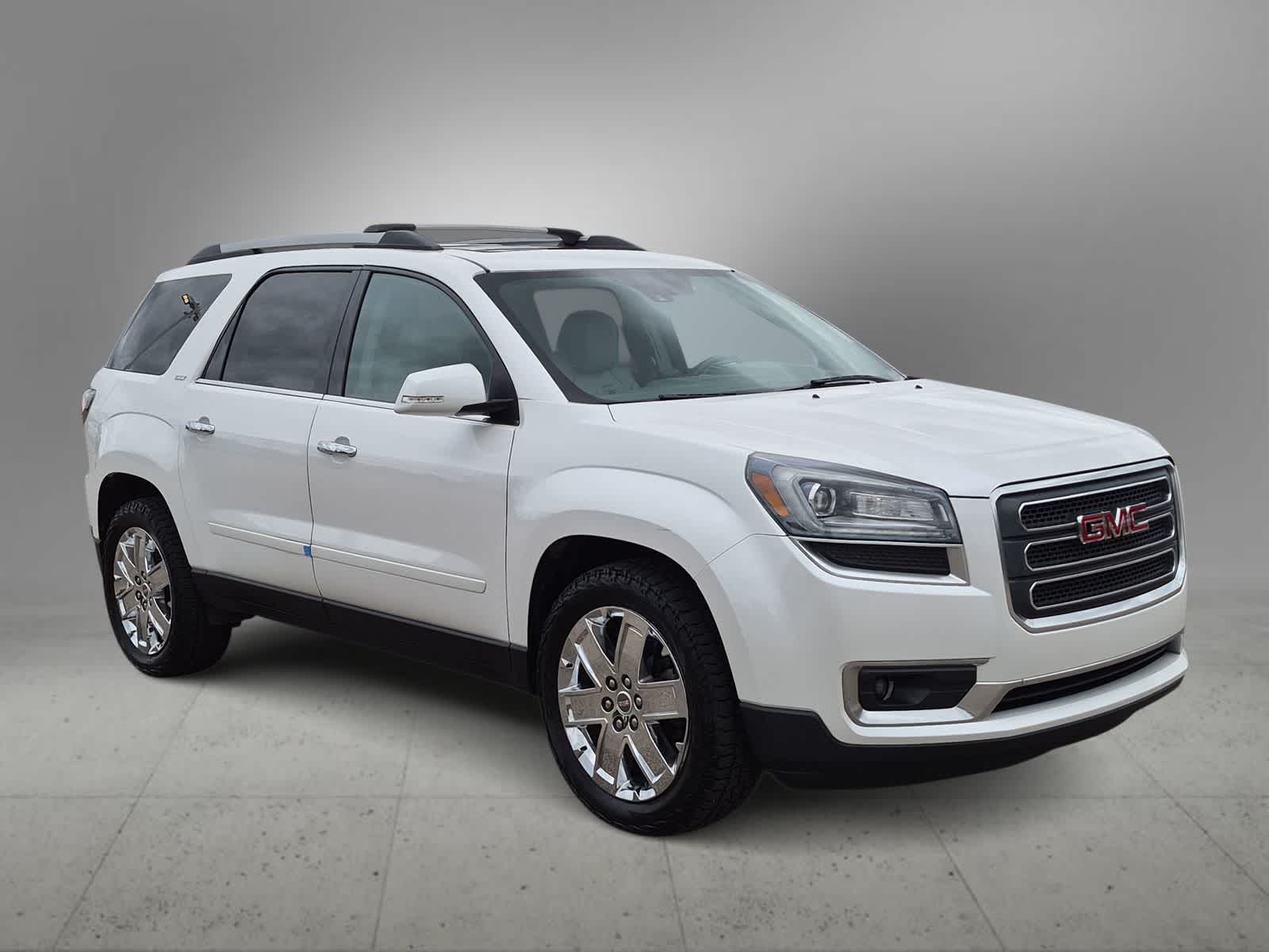 Thumbnail: 2017 GMC Acadia - 2