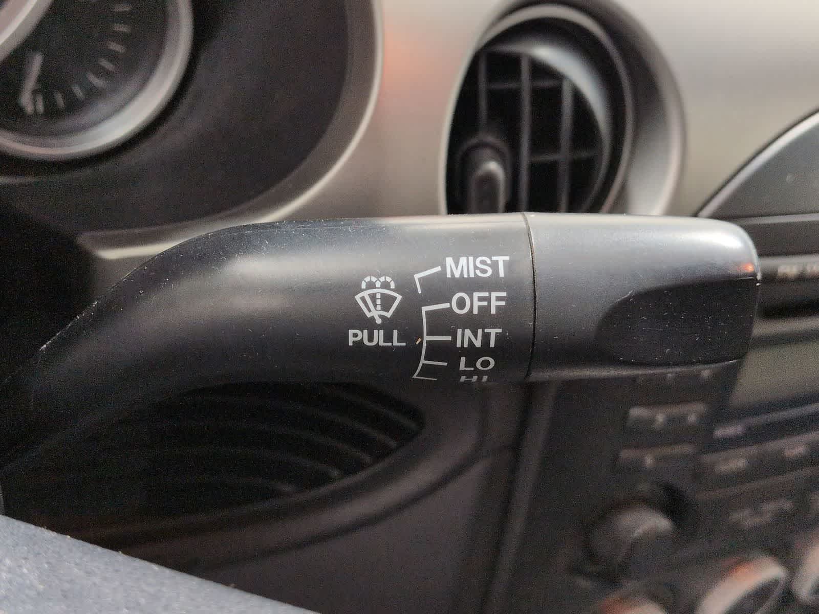 Thumbnail: 2009 Mazda MX-5 Miata - 23