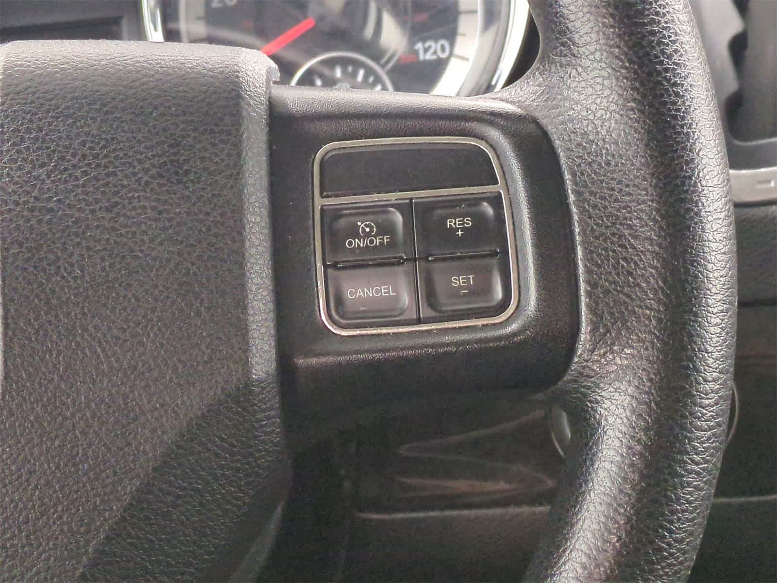 Thumbnail: 2013 Dodge Grand Caravan - 25