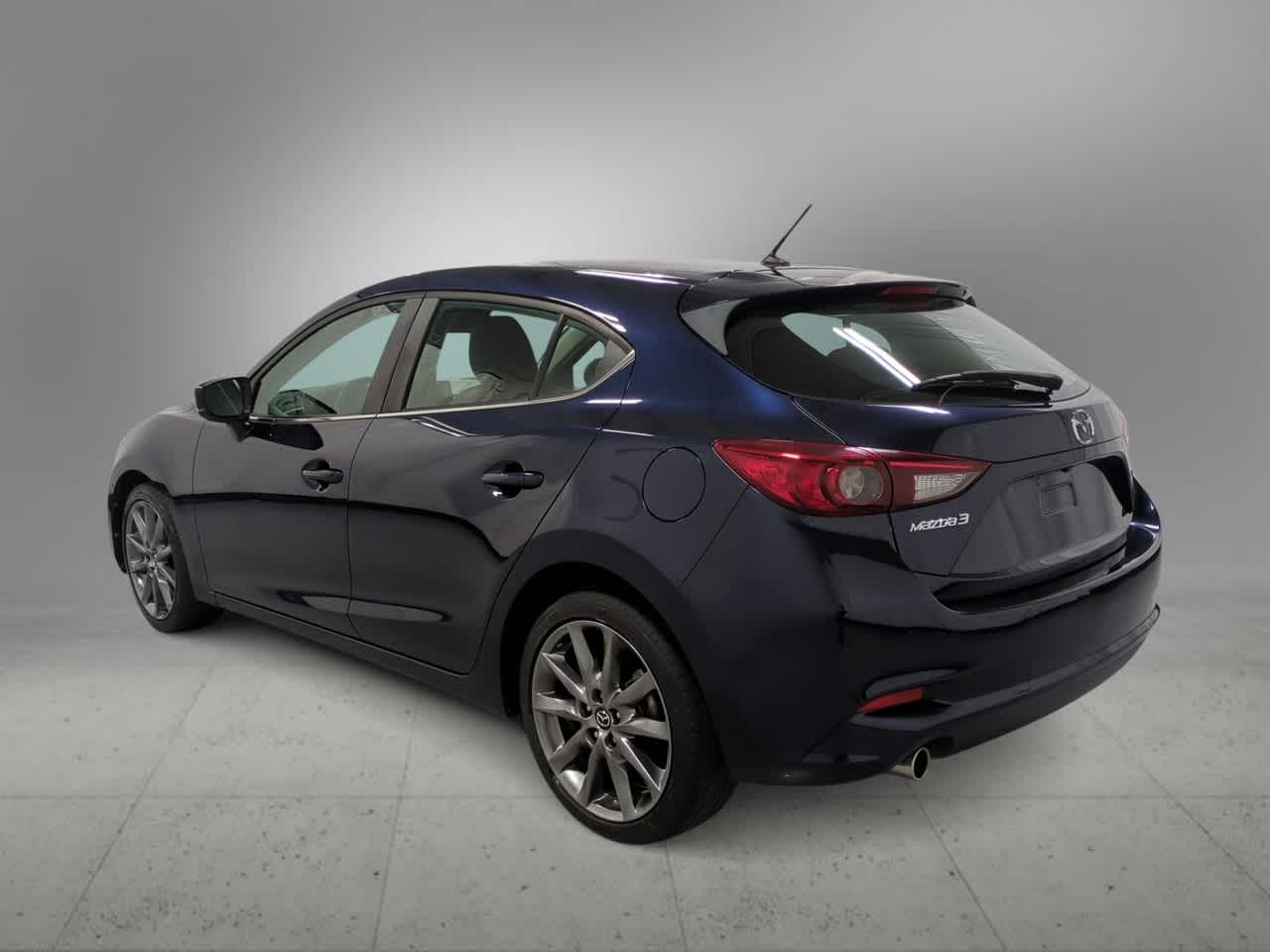 Thumbnail: 2018 Mazda Mazda3 - 6