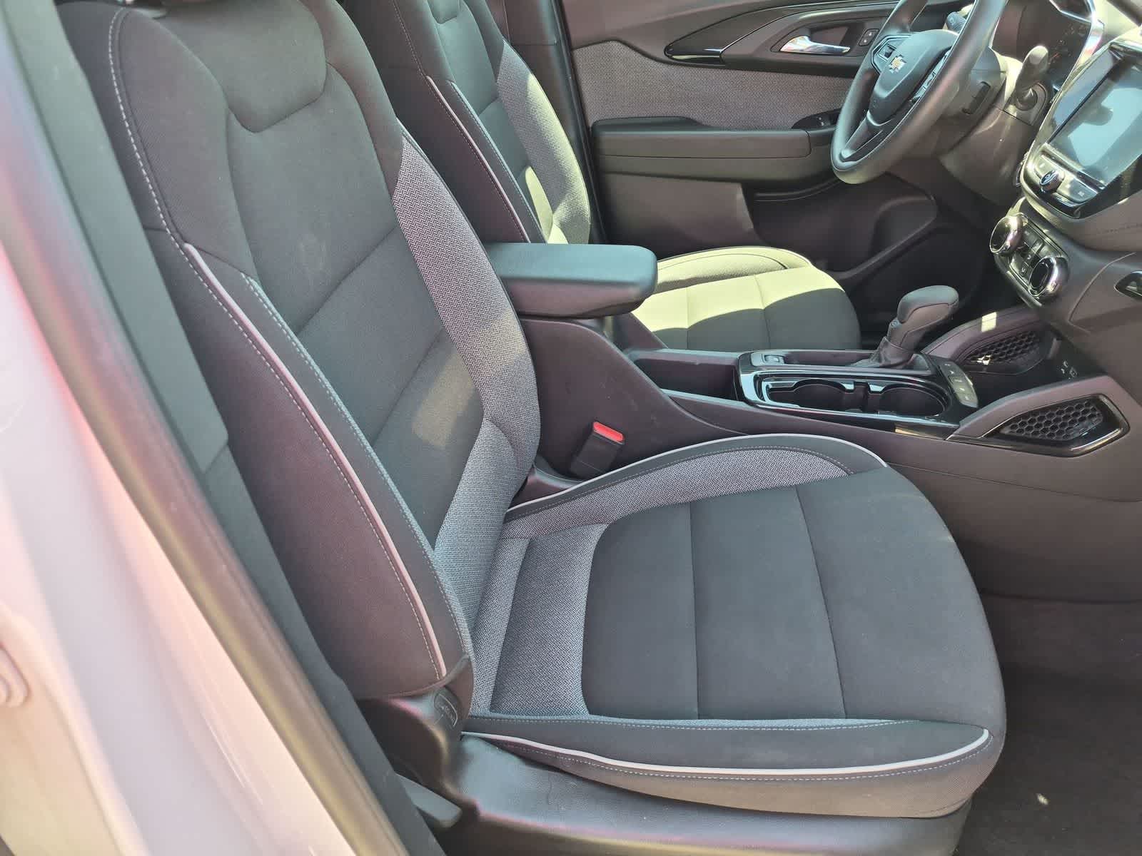 Thumbnail: 2023 Chevrolet TrailBlazer - 21