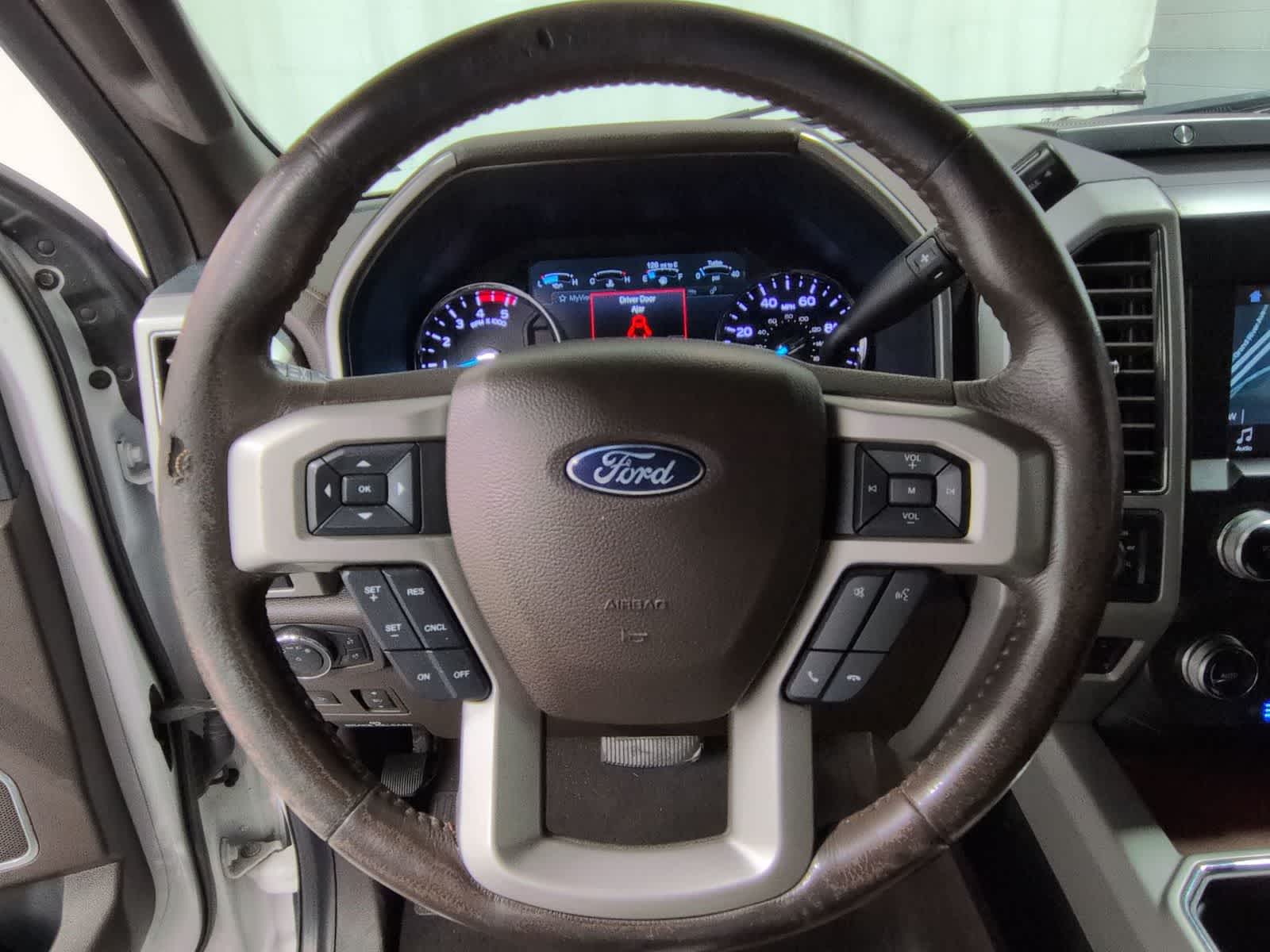 Thumbnail: 2019 Ford F-350 - 22
