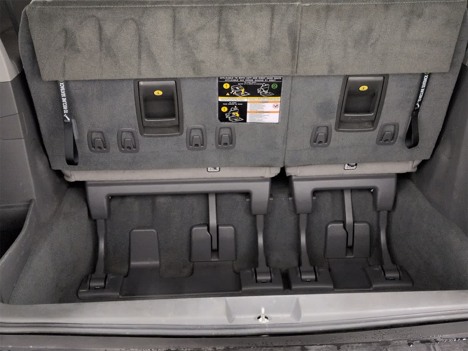Thumbnail: 2019 Toyota Sienna - 34
