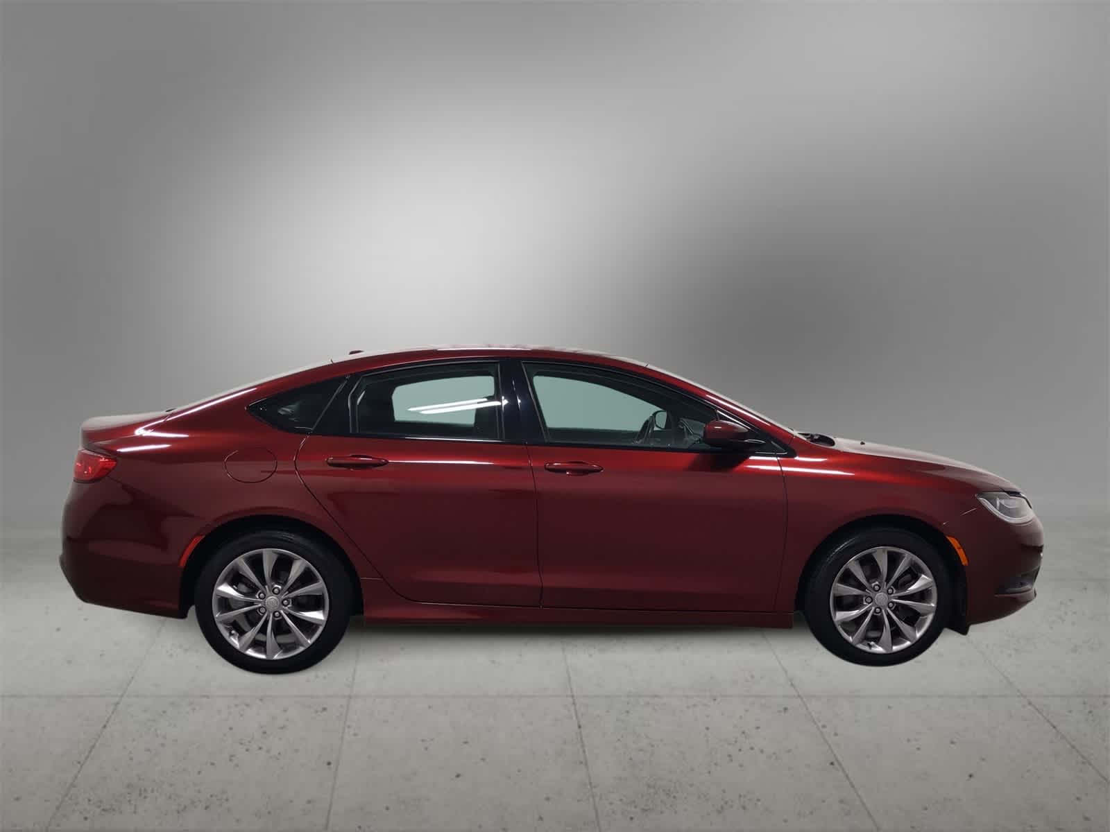 Thumbnail: 2015 Chrysler 200 - 9