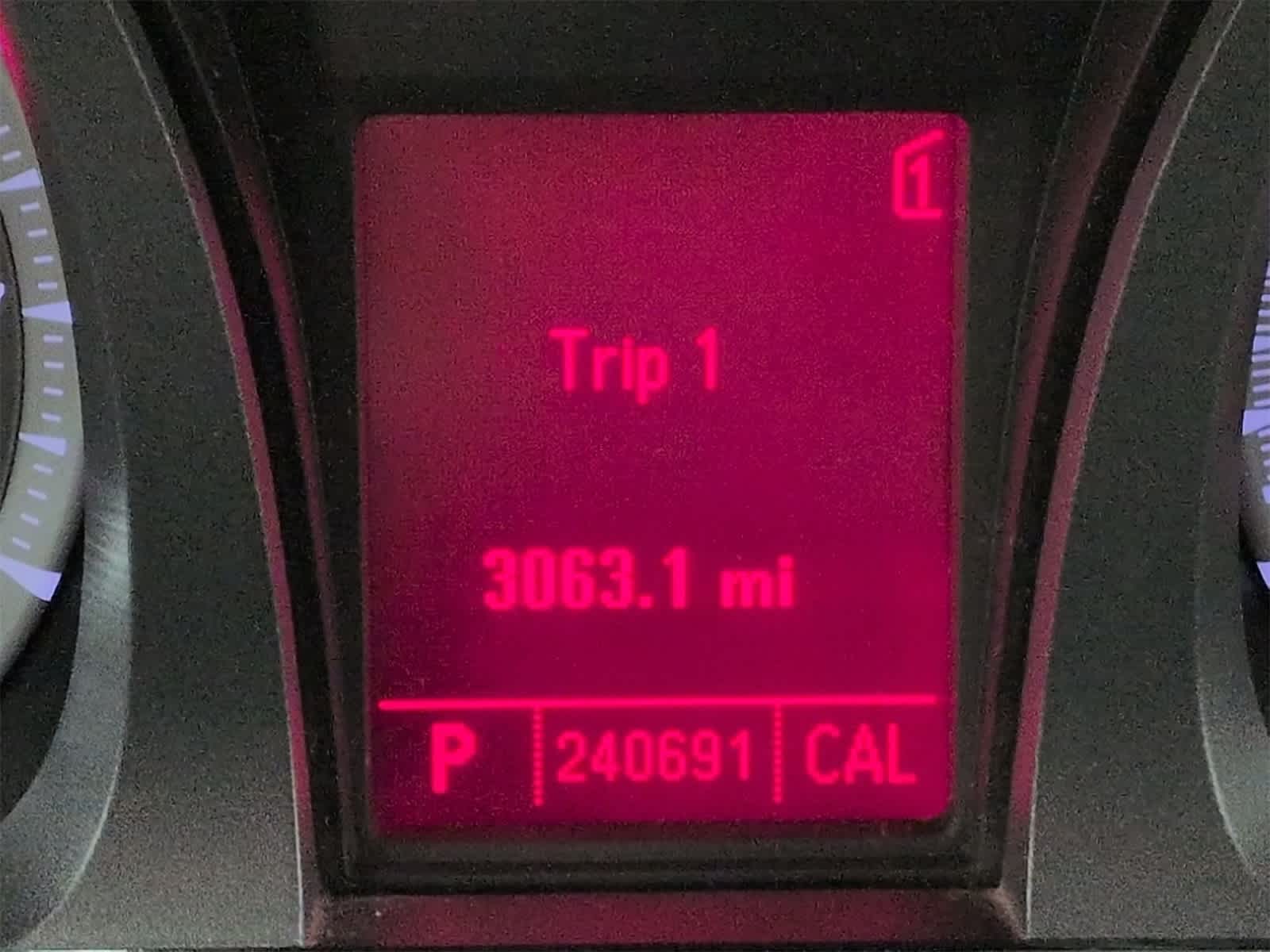 Thumbnail: 2011 GMC Terrain - 33