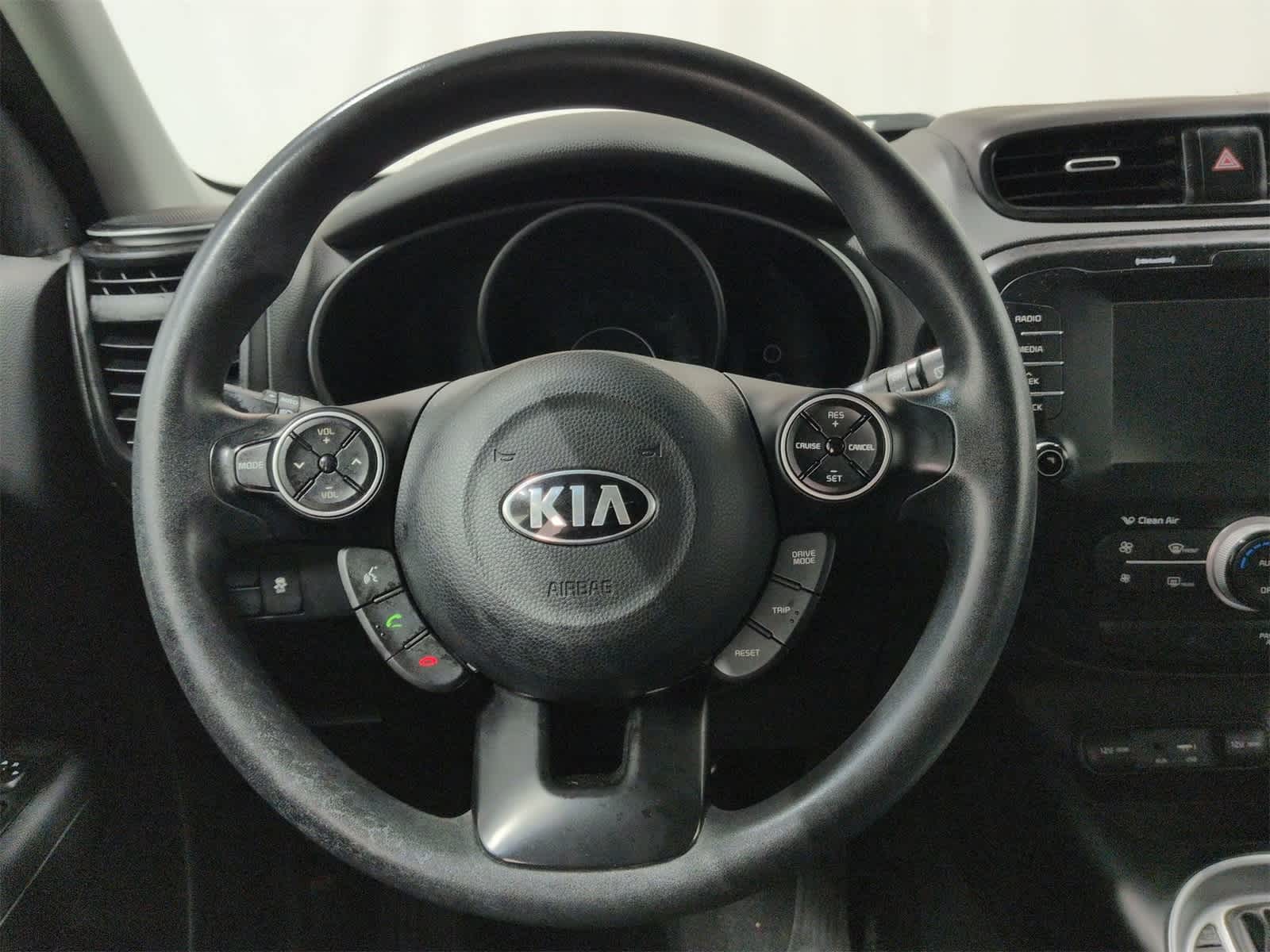 Thumbnail: 2018 Kia Soul - 23
