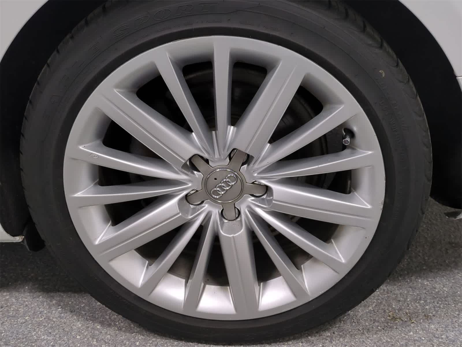 Thumbnail: 2012 Audi A5 - 19