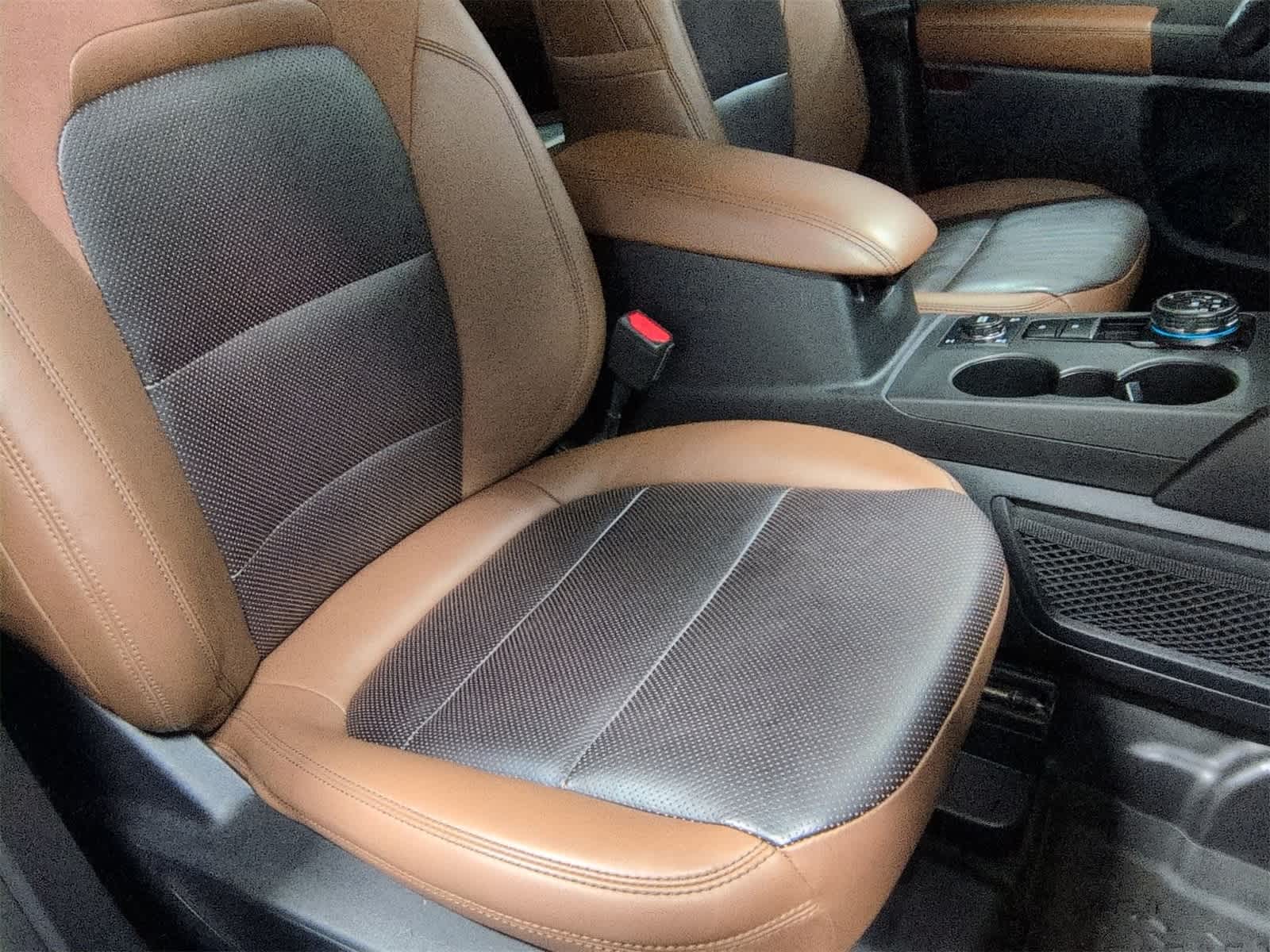 Thumbnail: 2022 Ford Bronco Sport - 22