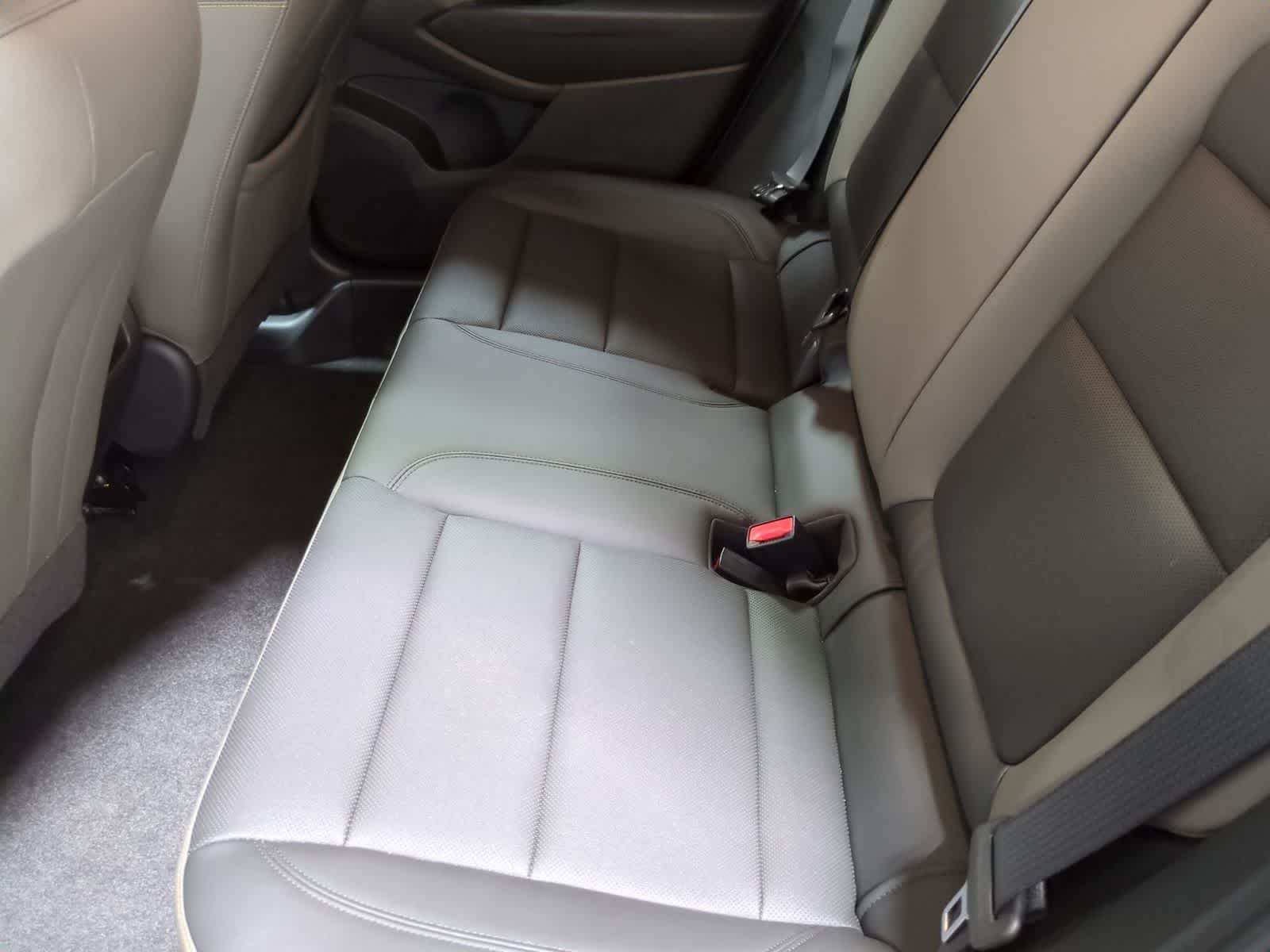 Thumbnail: 2024 Chevrolet Trax - 21