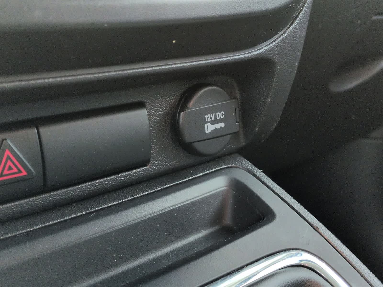 Thumbnail: 2016 Jeep Patriot - 29