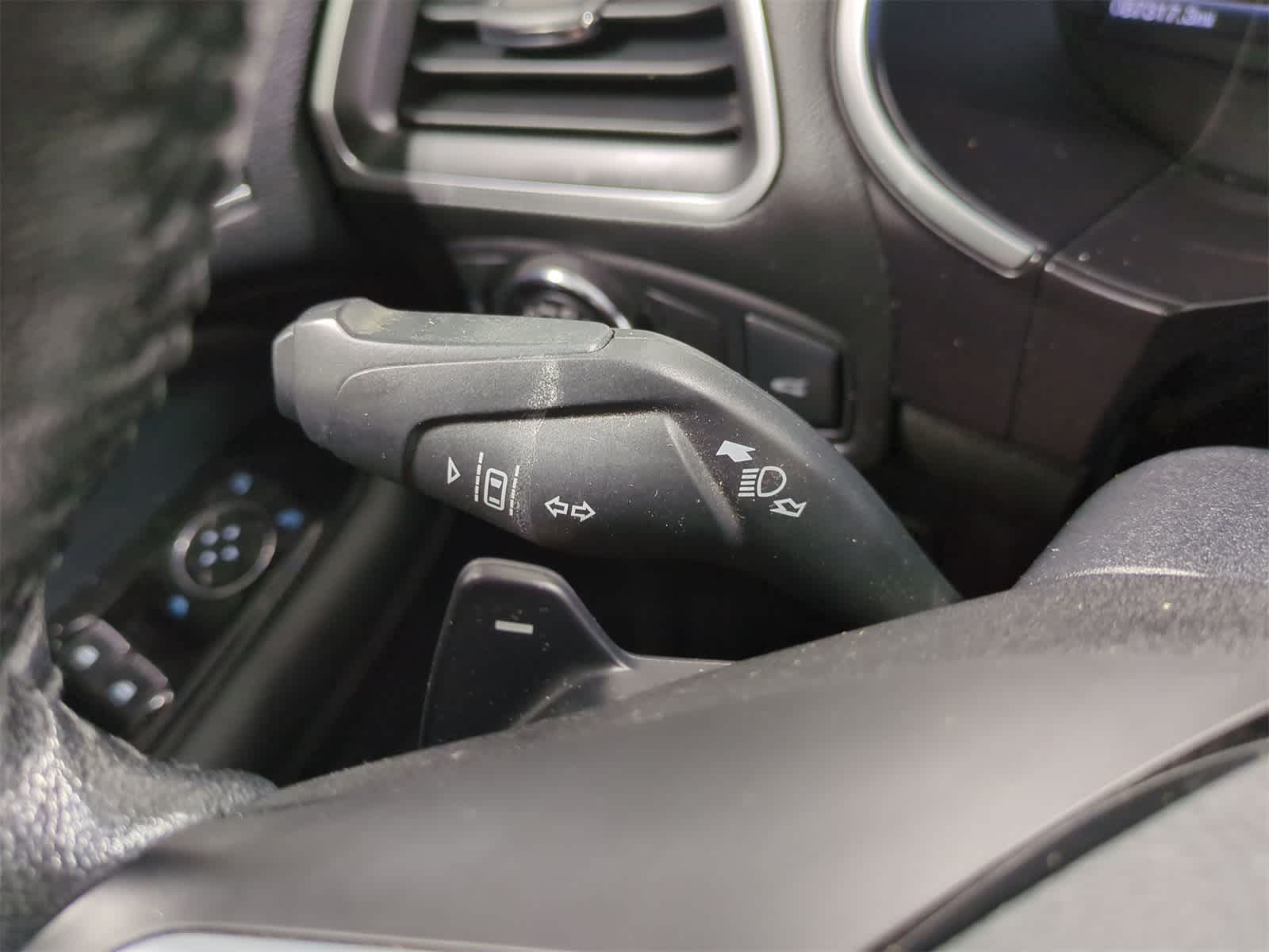 Thumbnail: 2017 Ford Edge - 29