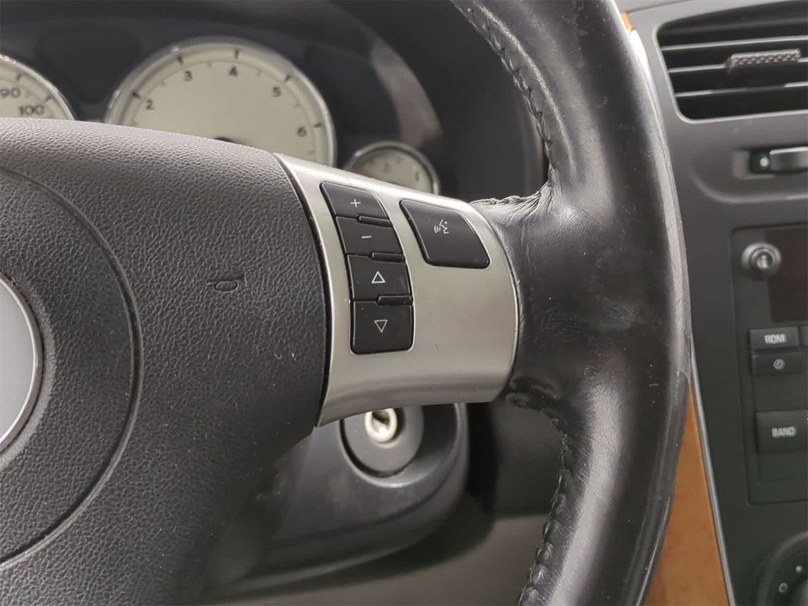 Thumbnail: 2006 Saturn VUE - 23