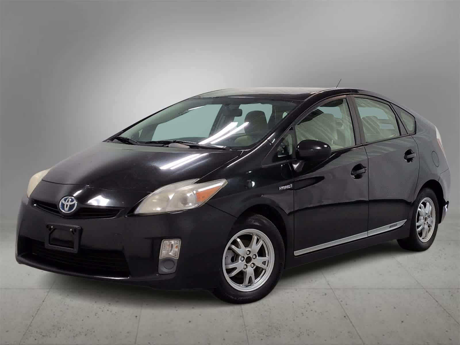 Thumbnail: 2011 Toyota Prius - 1