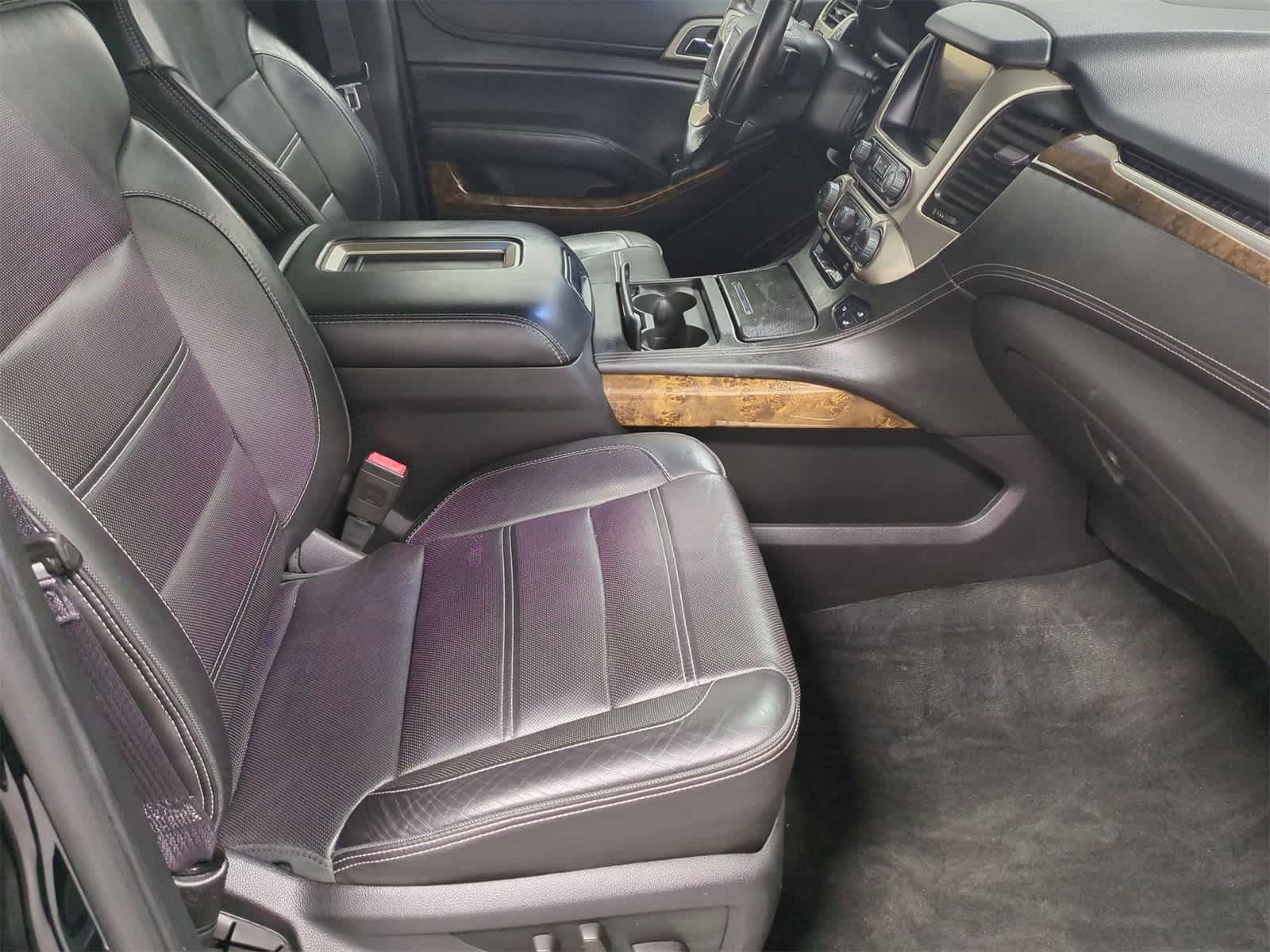 Thumbnail: 2015 GMC Yukon - 22