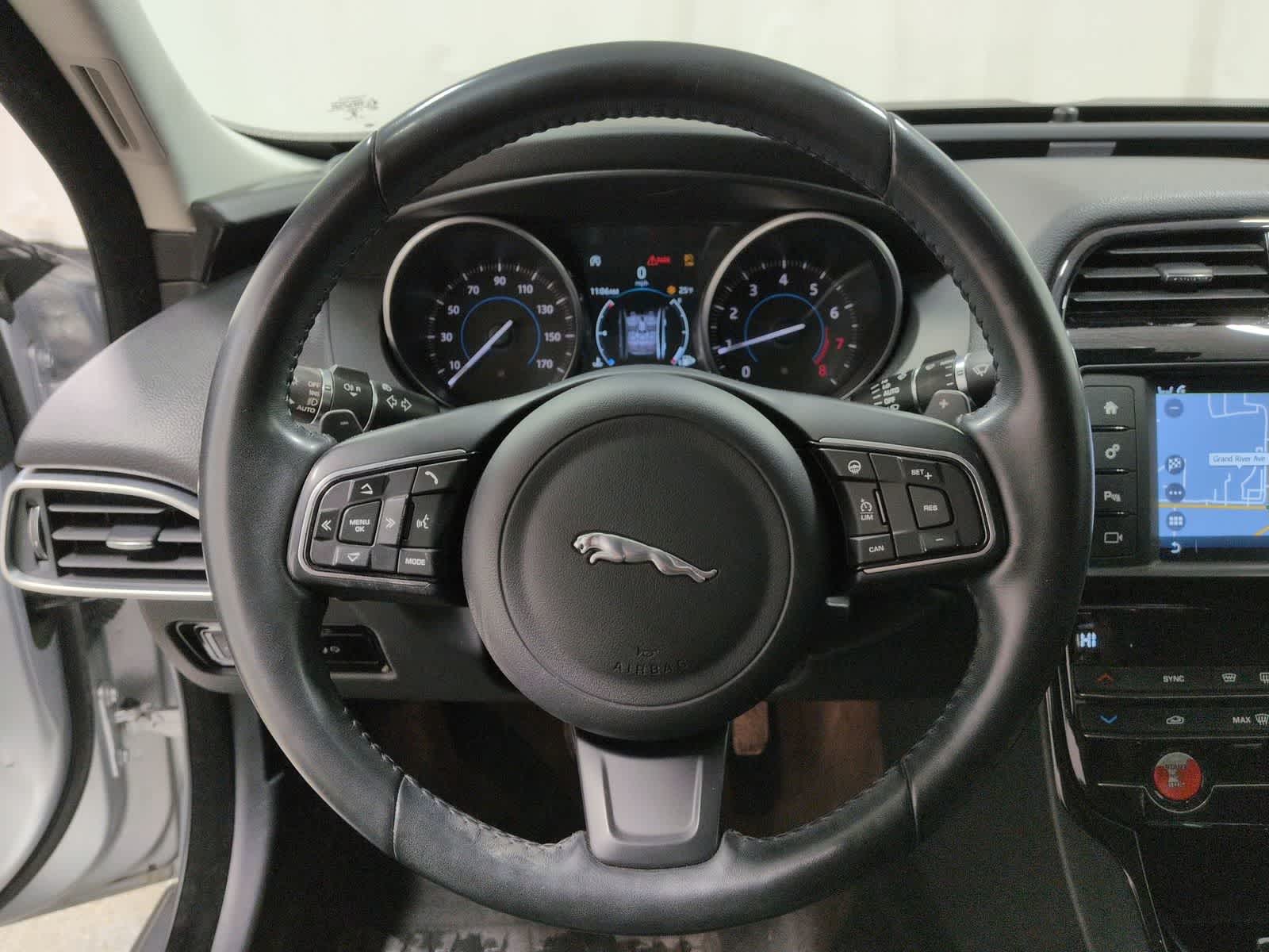 Thumbnail: 2018 Jaguar XE - 25