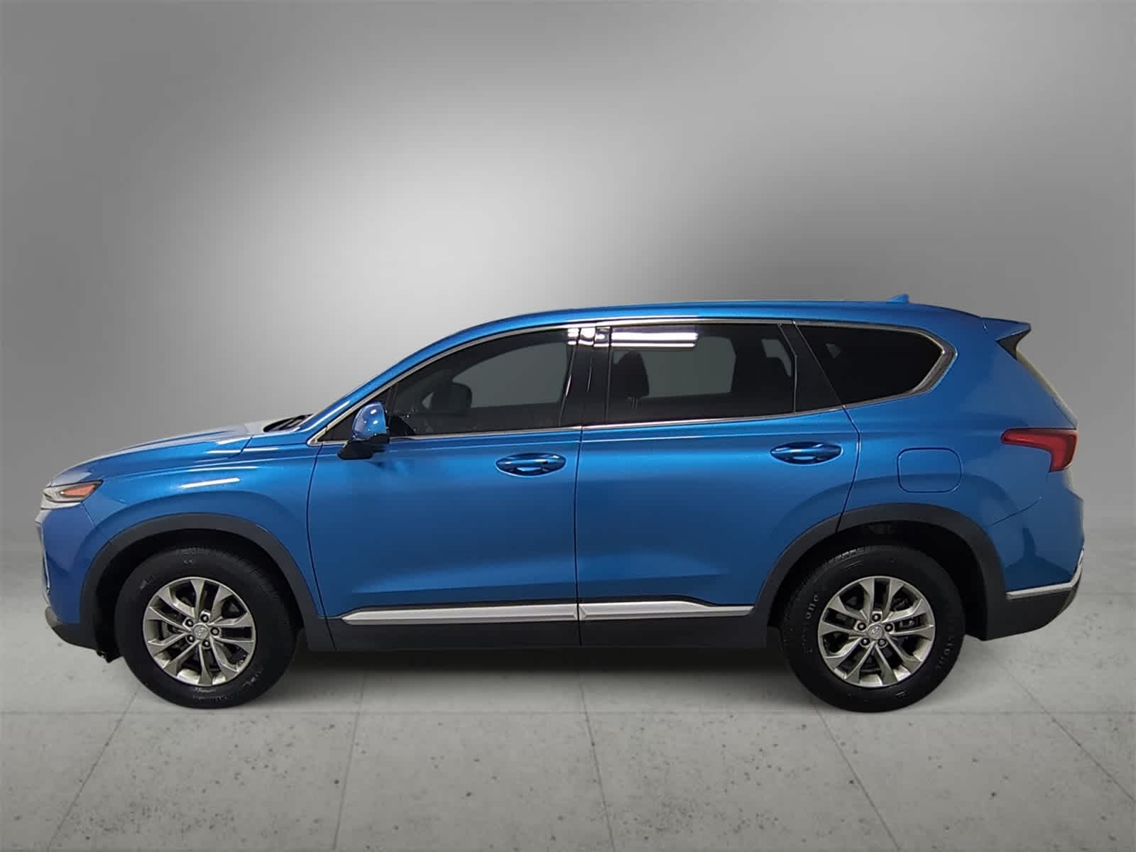 Thumbnail: 2019 Hyundai Santa Fe - 5