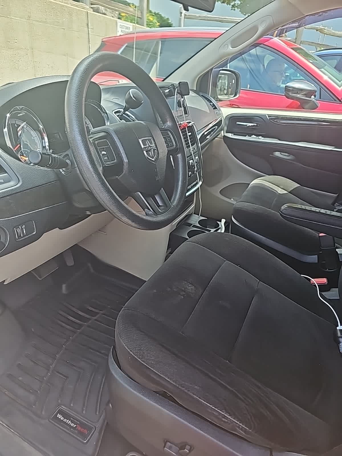 Thumbnail: 2013 Dodge Grand Caravan - 6