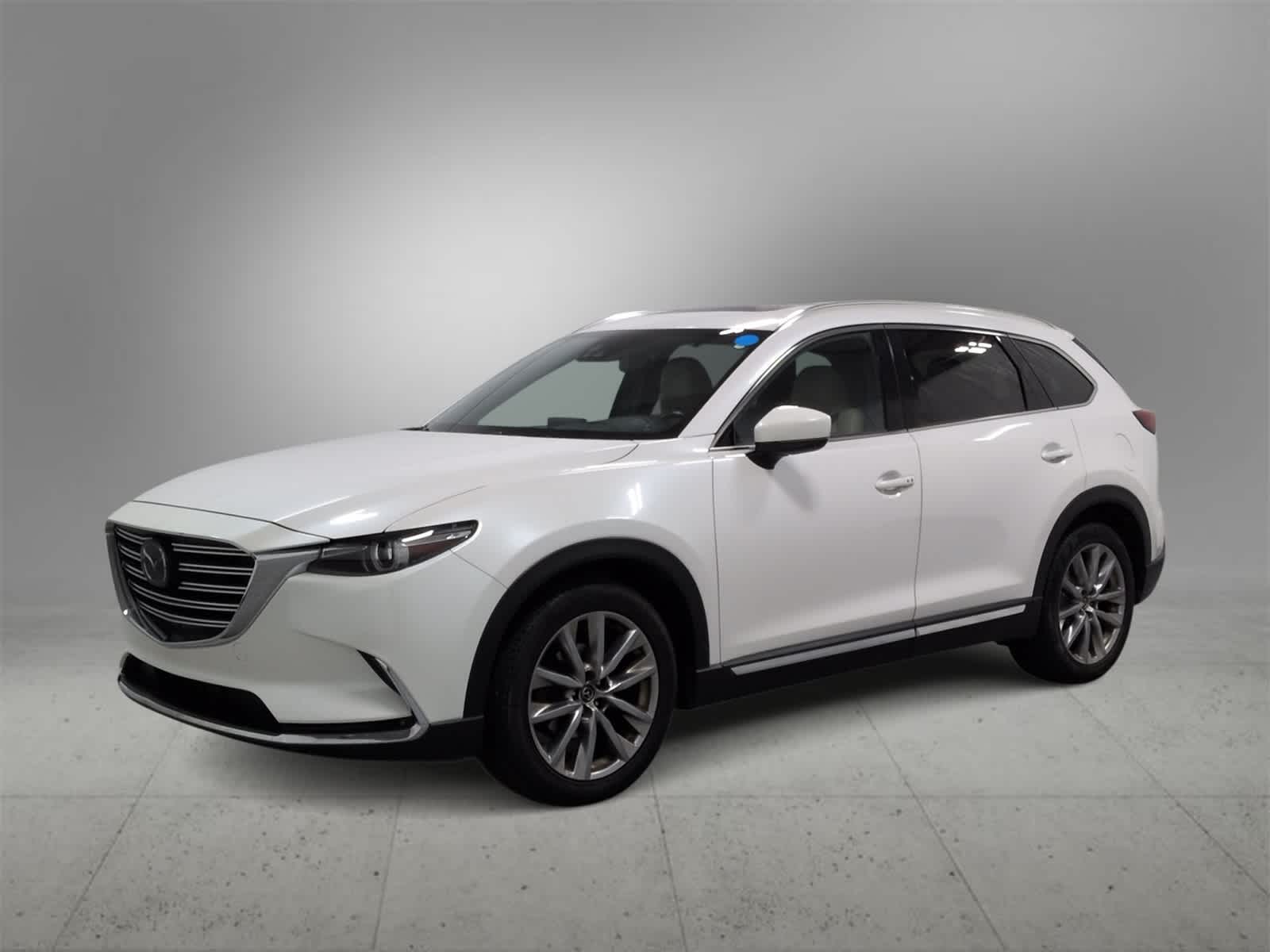 2017 Mazda CX-9 Grand Touring photo 4