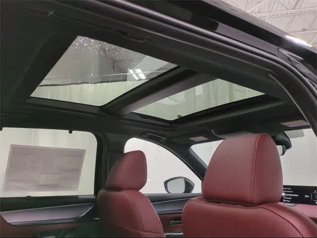 2025 Mazda CX-70 PHEV Premium Plus 23