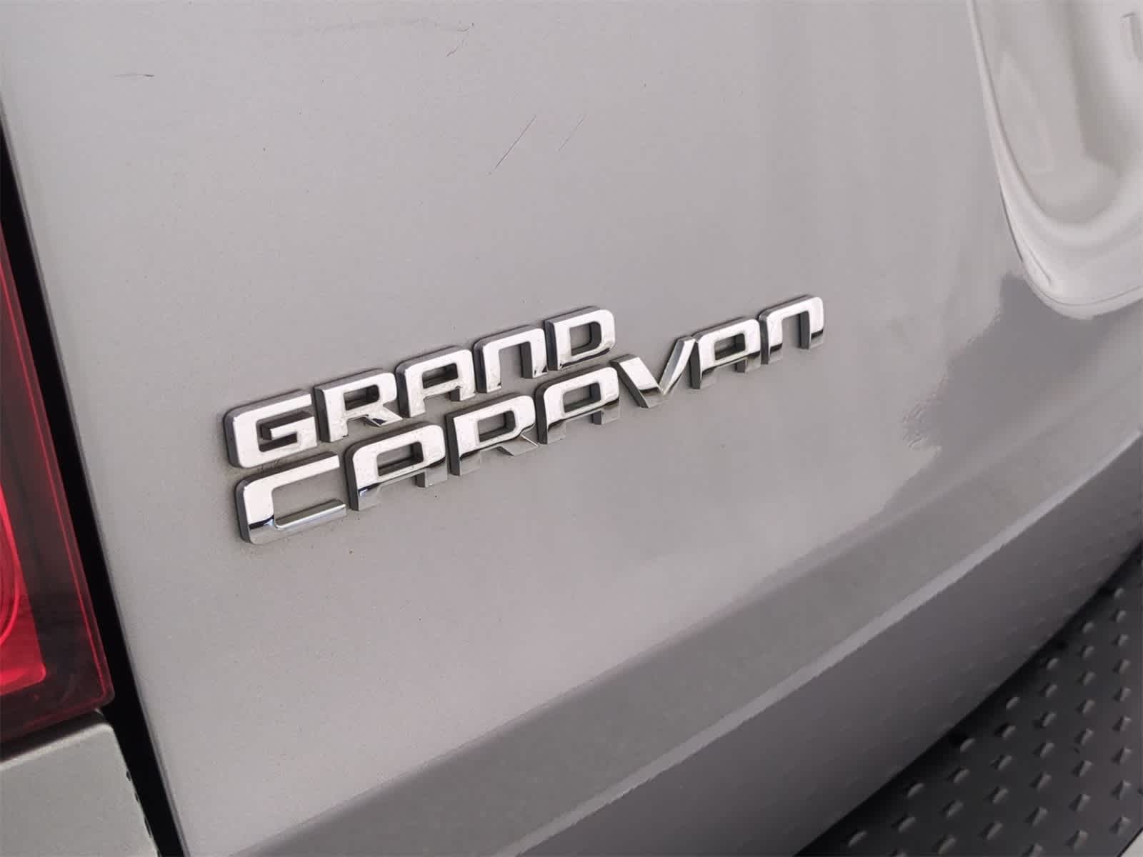 Thumbnail: 2013 Dodge Grand Caravan - 13