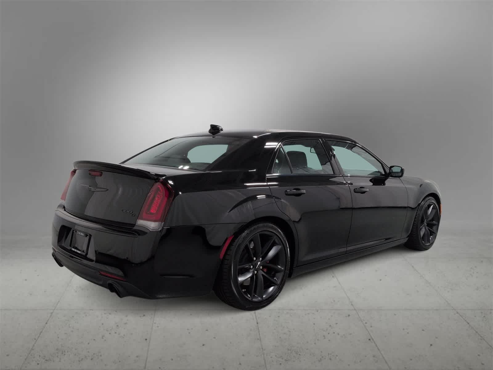 Thumbnail: 2023 Chrysler 300 - 8